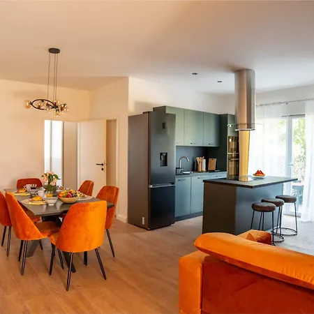Jacqueline 2 Apartman