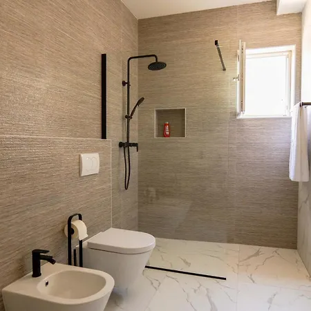 Jacqueline 2 Appartement *